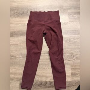 Athleta leggings 7/8 length with pockets 
slight piling in between legs